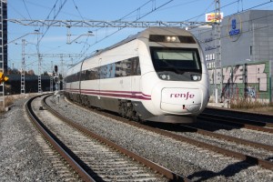 Los ocho primeros meses de 2015, muy positivos para Renfe. Foto: Daniel Luis Gómez Adenis.