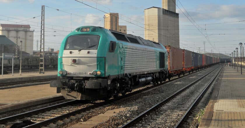 La Escuela Ferroviaria de Transfesa abre la convocatoria para un nuevo curso de maquinistas. (CC BY NC) TRENERO592