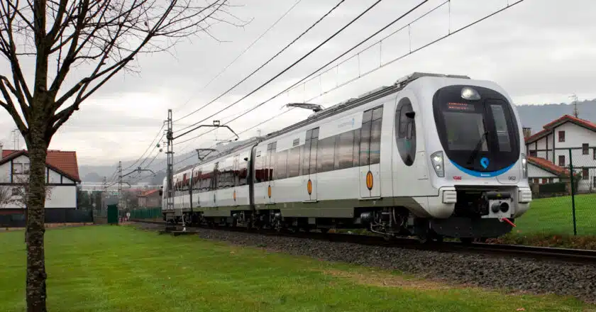 Unidad de la serie 950 de EuskoTren. © CAF.