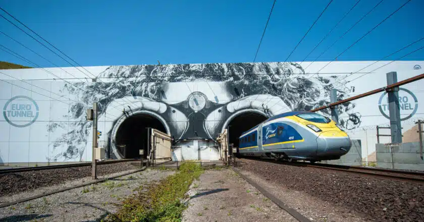 siemens velaro e320 de eurostar saliendo del eurotúnel. © getlink