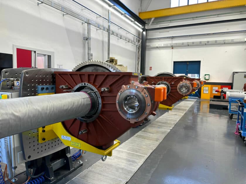 Nueva línea de producción de Siemens en su factoría de Cornellà. © SIEMENS MOBILITY.