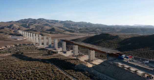 ERTMS level 2 installation awarded on the Murcia-Almeria high-speed line. © ADIF.