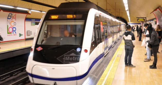 La automatización completa de la línea 6 del metro de Madrid conllevará el reemplazo de los trenes usados actualmente.