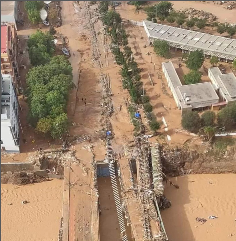 Vías de Metrovalencia en el entorno de Paiporta. AUTORÍA DESCONOCIDA