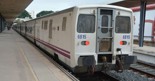 Tren Talgo Pendular serie VI en la estación de Algeciras. MIGUEL BUSTOS.