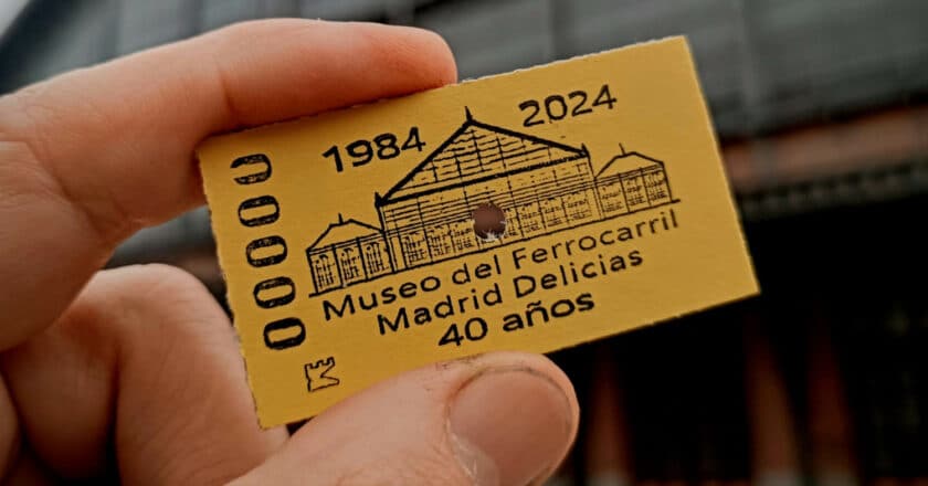 Billete del tipo Edmondson conmemorativo del 40º aniversario del Museo del Ferrocarril de Madrid. © MUSEO DEL FERROCARRIL.