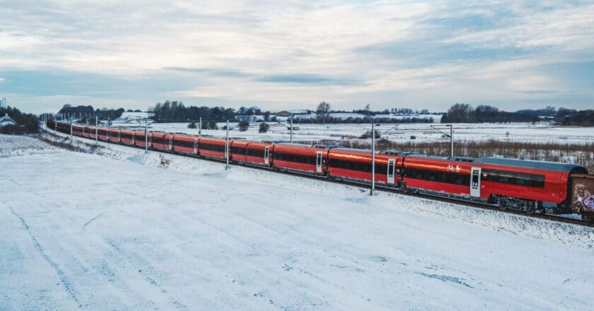 José Antonio Santano declara que el proceso de venta de Talgo podría estar en sus últimas semanas o días.