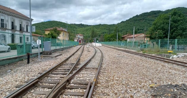 Vías de la estación de Matallana, en el tramo León-Guardo. © MINISTERIO DE TRANSPORTES Y MOVILIDAD SOSTENIBLE.